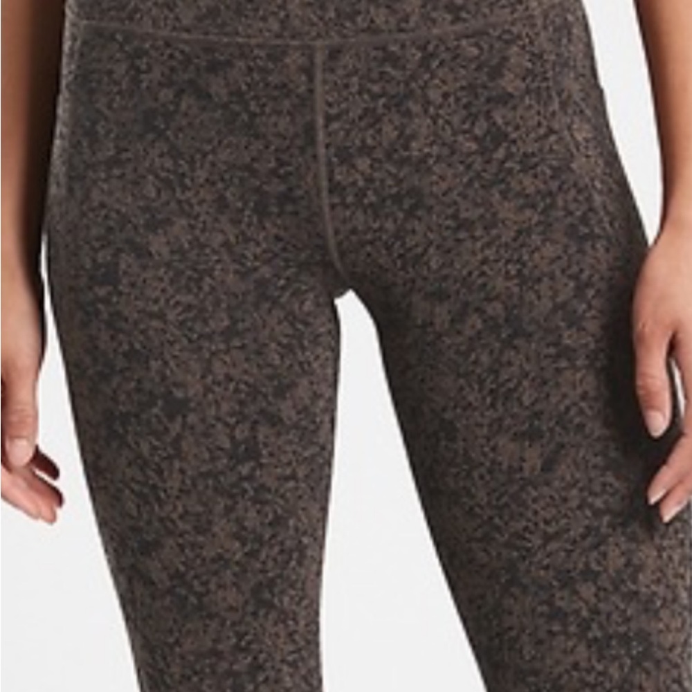 Athleta Black and Brown Patterned cropped Leggings